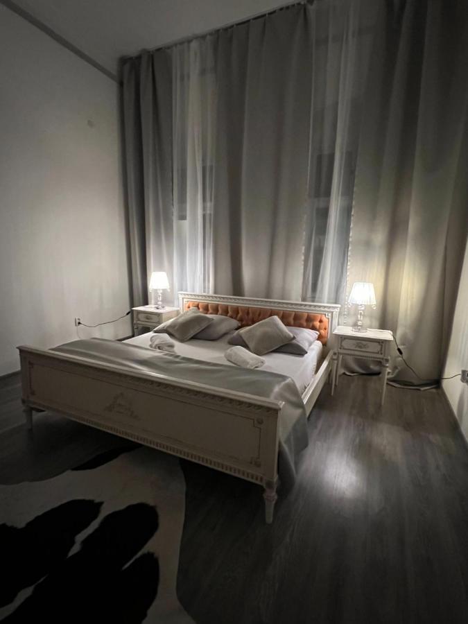 Csaky Palace Bratislava 3 ภายนอก รูปภาพ